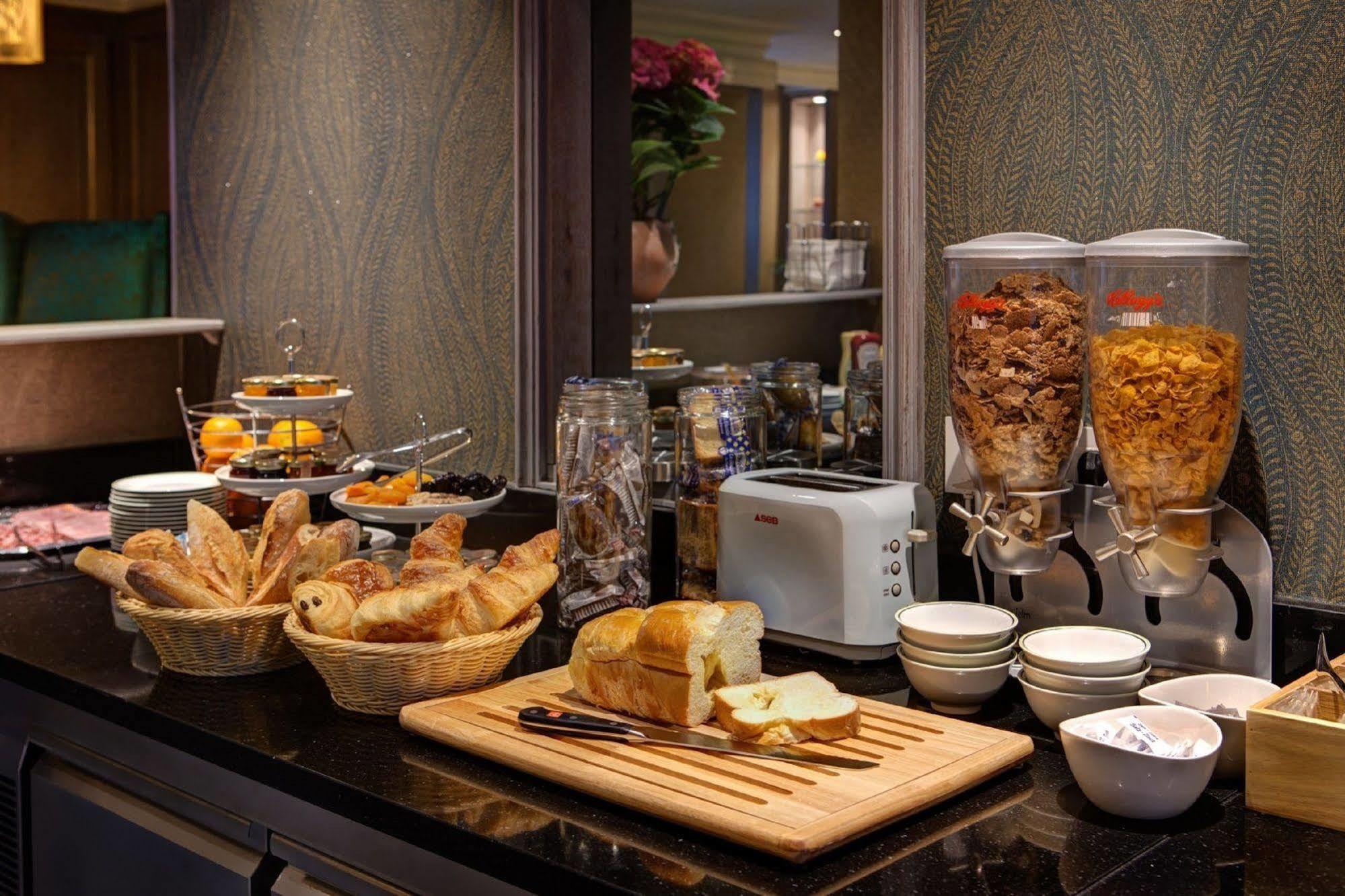 Hotel Muguet Paris Luaran gambar